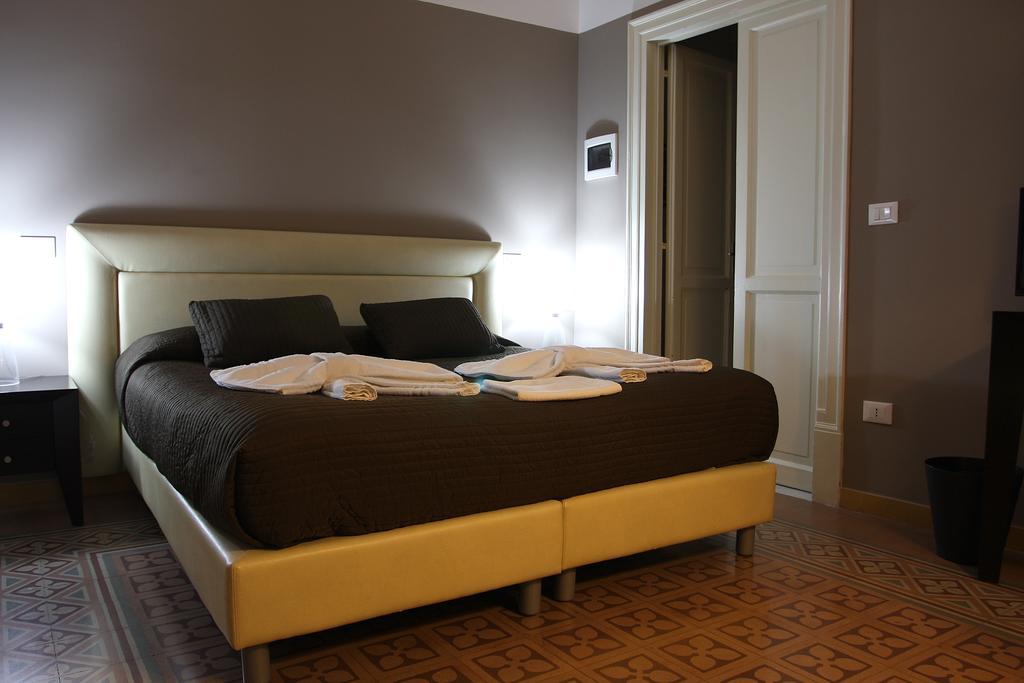 Hotel Abatellis Luxury à Palerme Chambre photo
