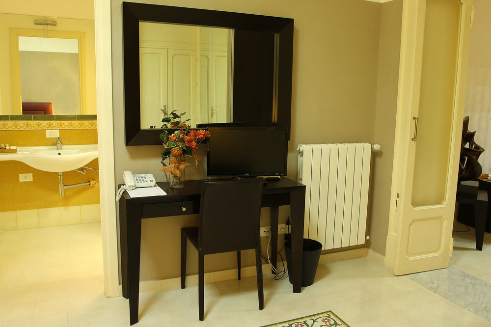 Hotel Abatellis Luxury à Palerme Extérieur photo